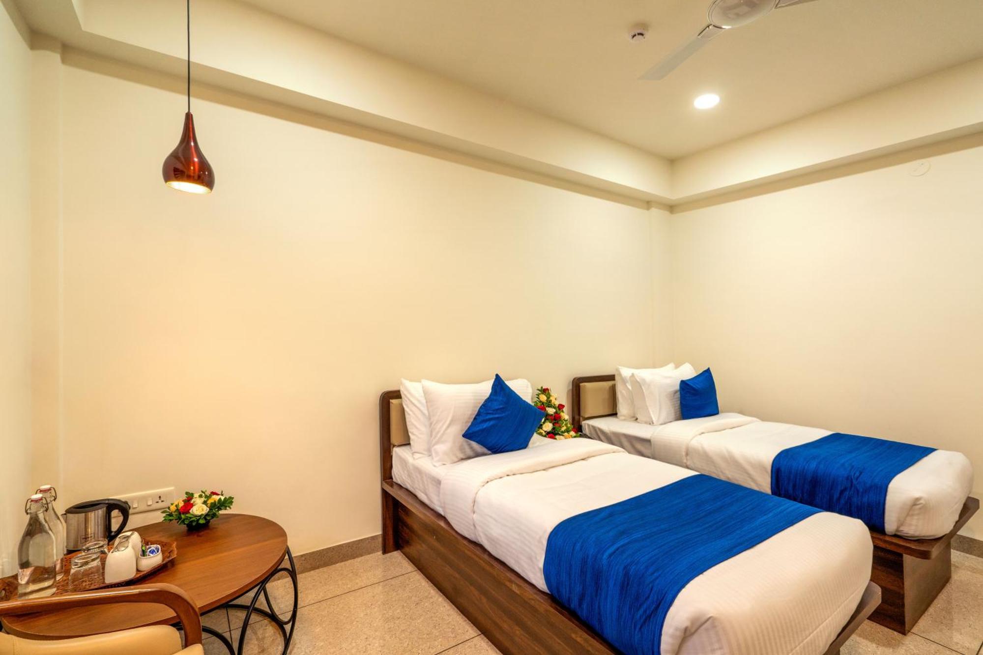 Kumbanad Heritage Hotel Vennikulam Exterior photo